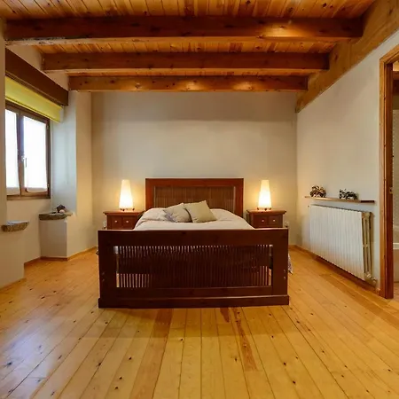 Mia Chalet Bas